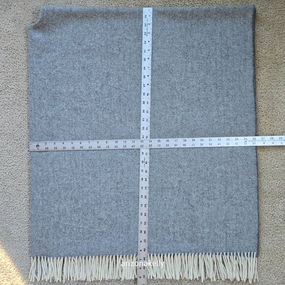 Vintage Wool Herringbone Wrap Grey John Hanly for L.L. Bean Ireland - Picture 12 of 13
